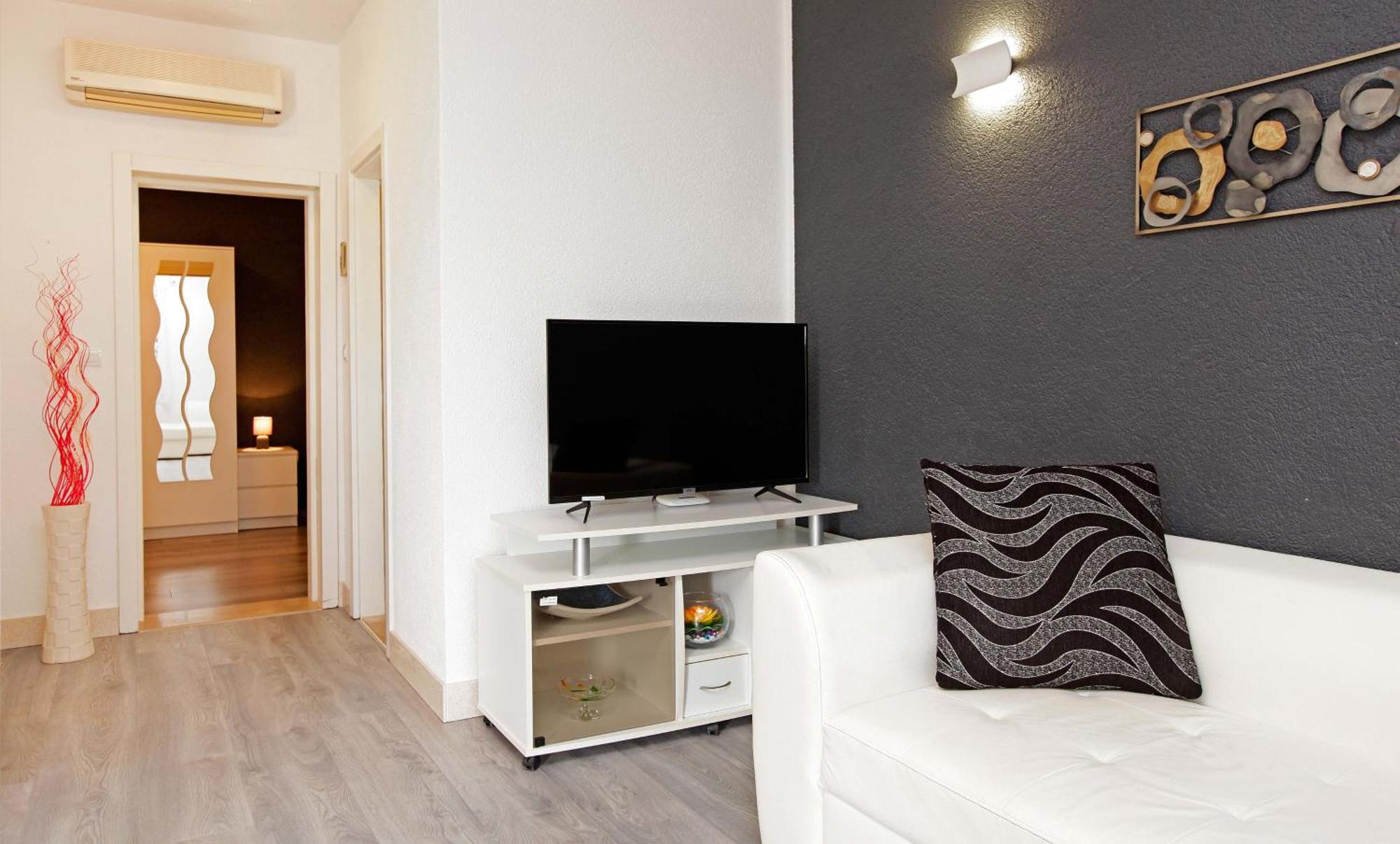 Apartments Toni ボル 部屋 写真