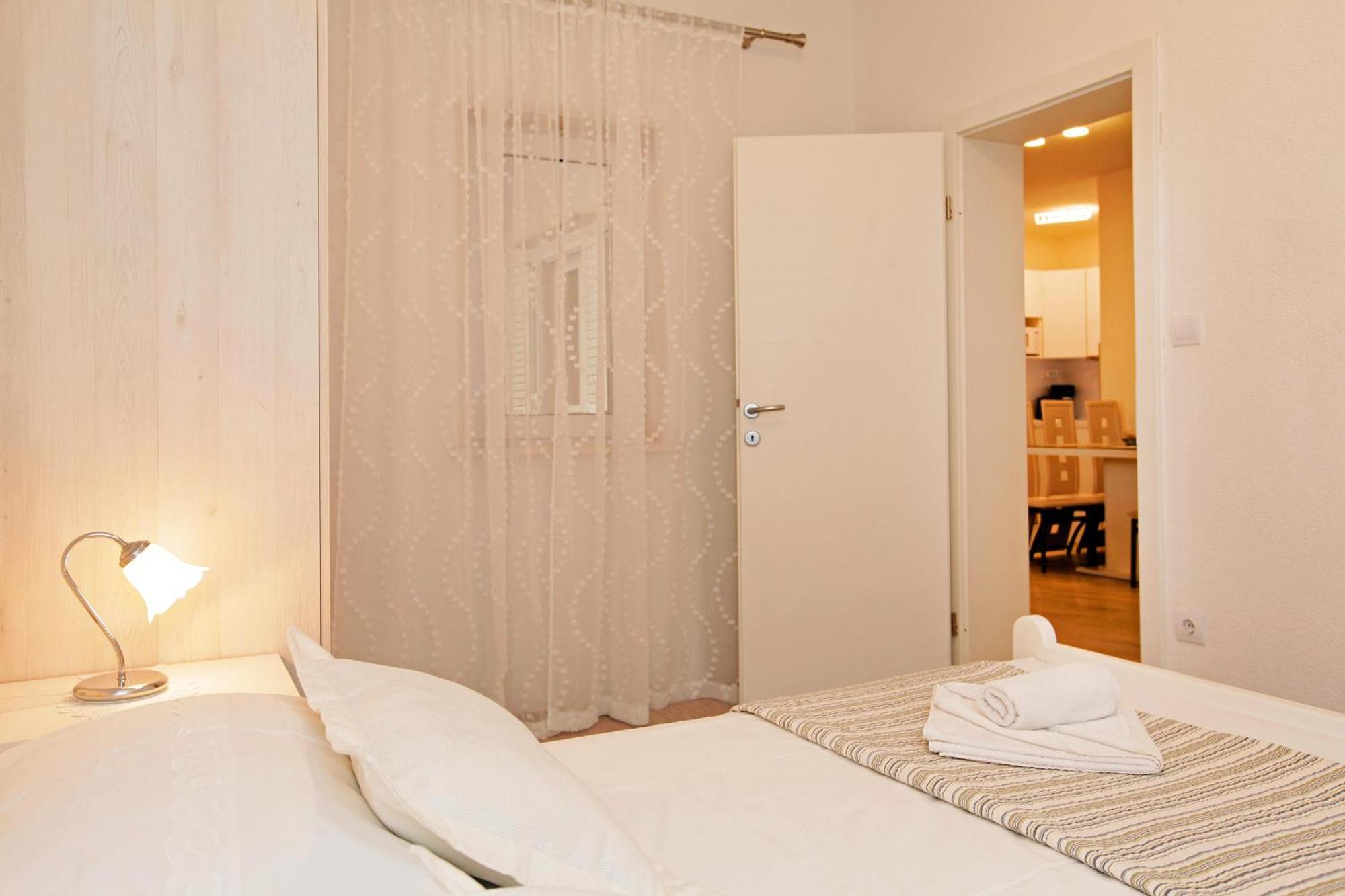 Apartments Toni ボル 部屋 写真
