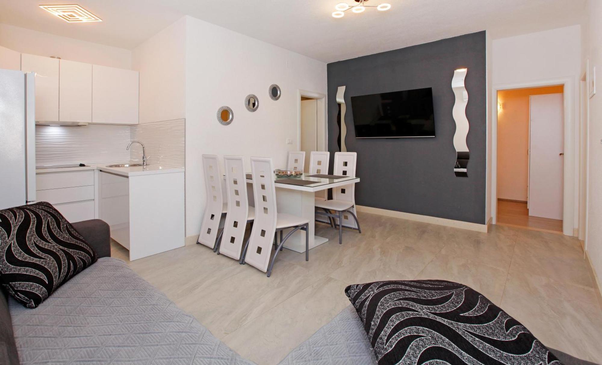 Apartments Toni ボル エクステリア 写真