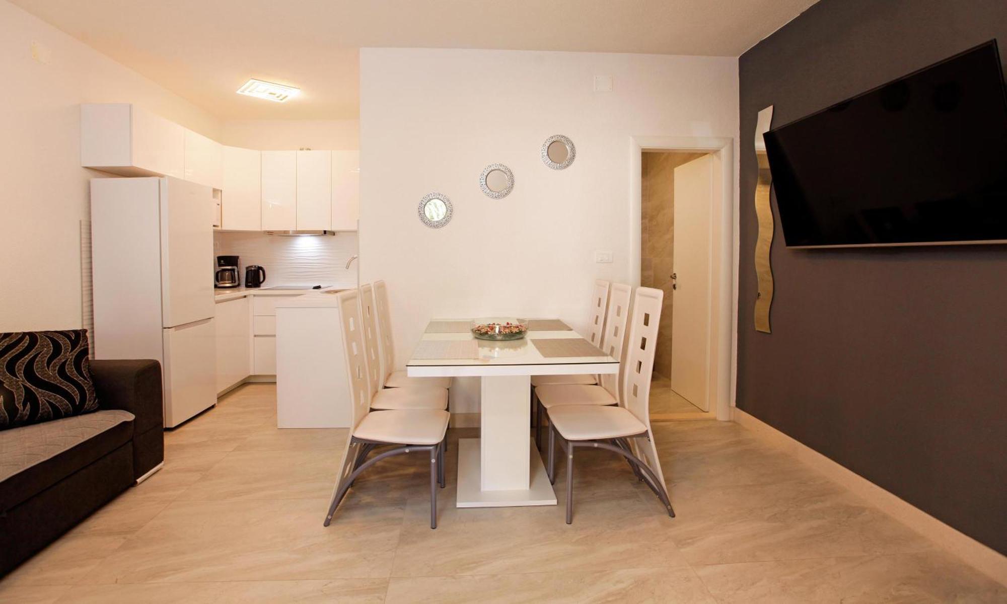 Apartments Toni ボル 部屋 写真